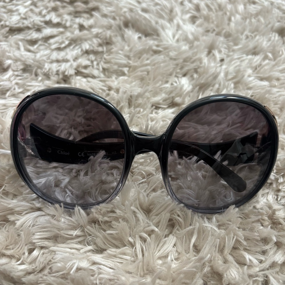 CHLOÉ Black Sunglasses for Women